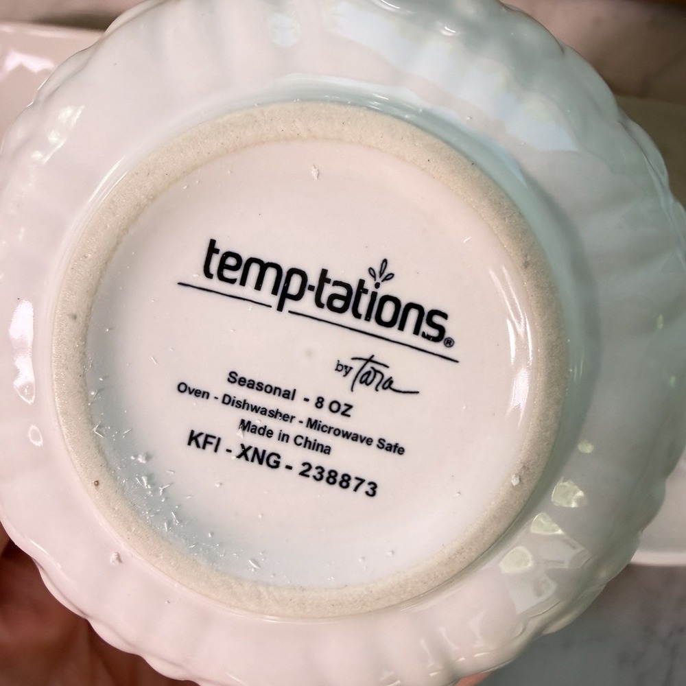 Temp-tations Seasonal Holiday 14" Platter Tray Ramekin Spreader Set White New - Picture 6 of 11